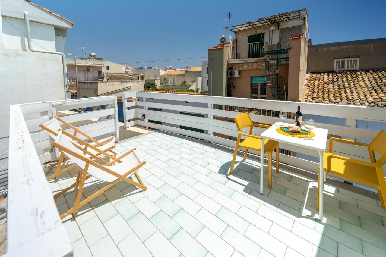 Apartamento Saltwater Con Parcheggio Privato Marina di Ragusa Exterior foto